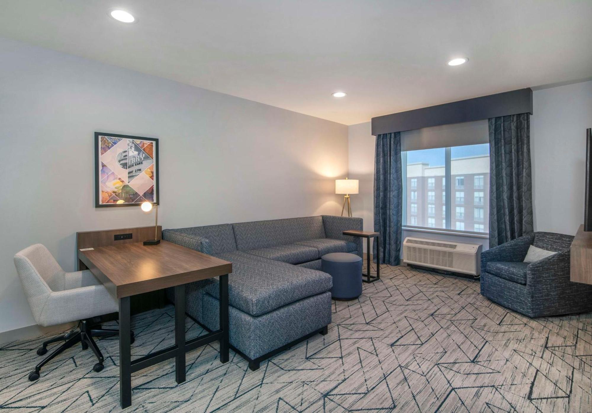 Hilton Garden Inn Raleigh Кері Екстер'єр фото