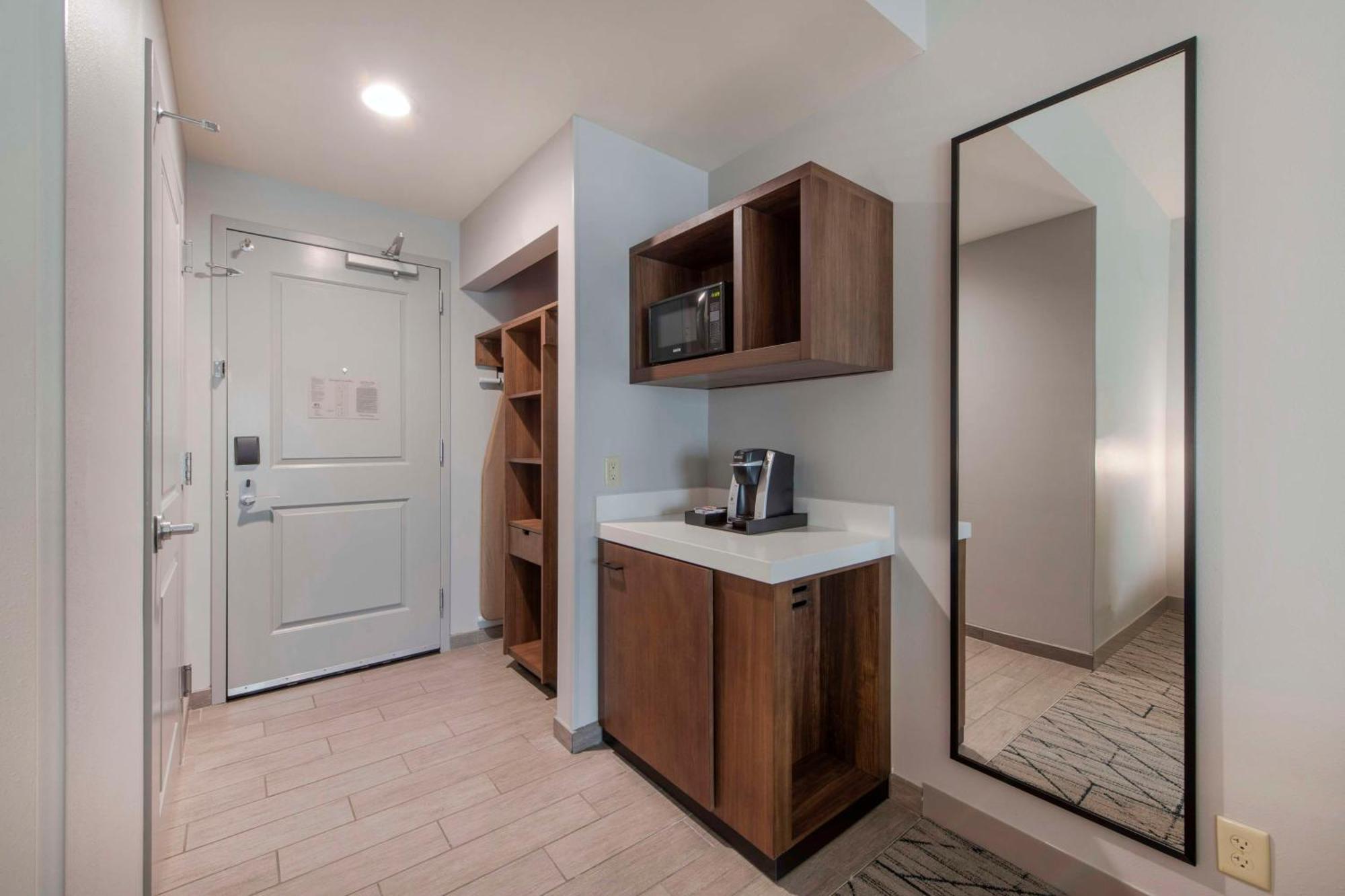 Hilton Garden Inn Raleigh Кері Екстер'єр фото