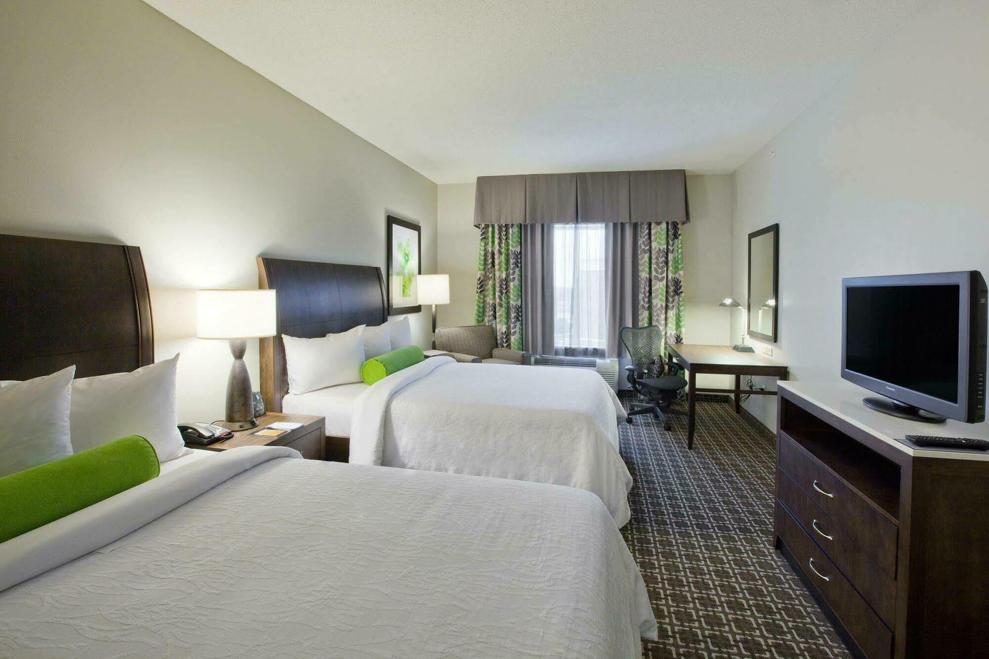 Hilton Garden Inn Raleigh Кері Екстер'єр фото